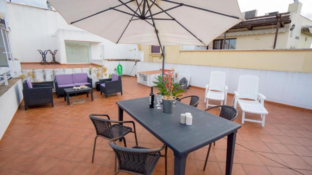 Rentalsevilla Terraza Privada En La Maestranza Apartment